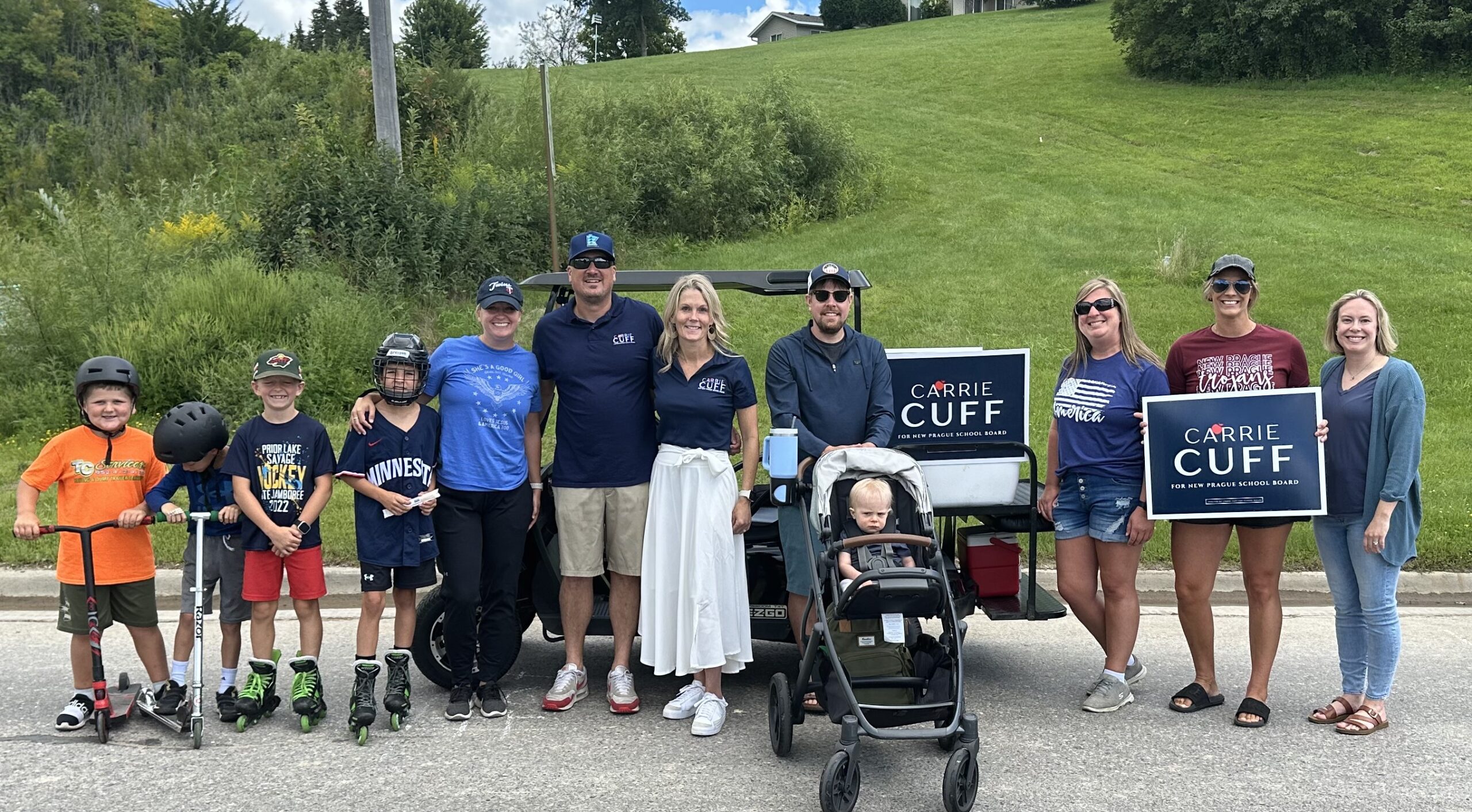 Volunteers for parade.